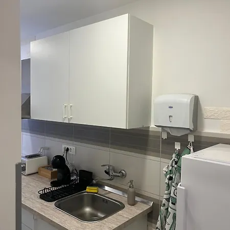 Tesla View * Belgrád